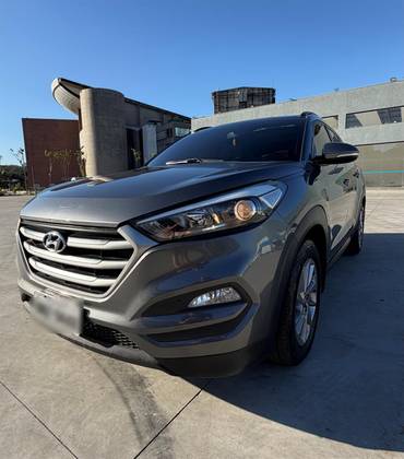 HYUNDAI TUCSON 1.6 16V T-GDI GASOLINA GLS ECOSHIFT HYUNDAI TUCSON 1.6 16V T-GDI GASOLINA GLS ECOSHIFT